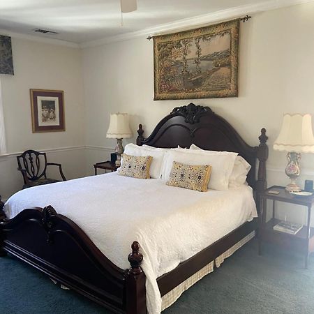 Springwood Inn Anniston Buitenkant foto